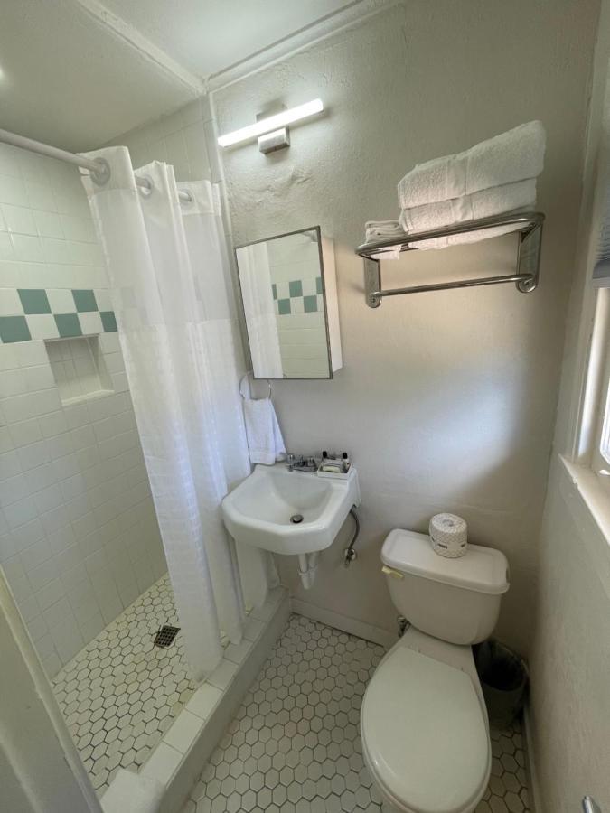 פרדריקסברג Frederick Motel מראה חיצוני תמונה