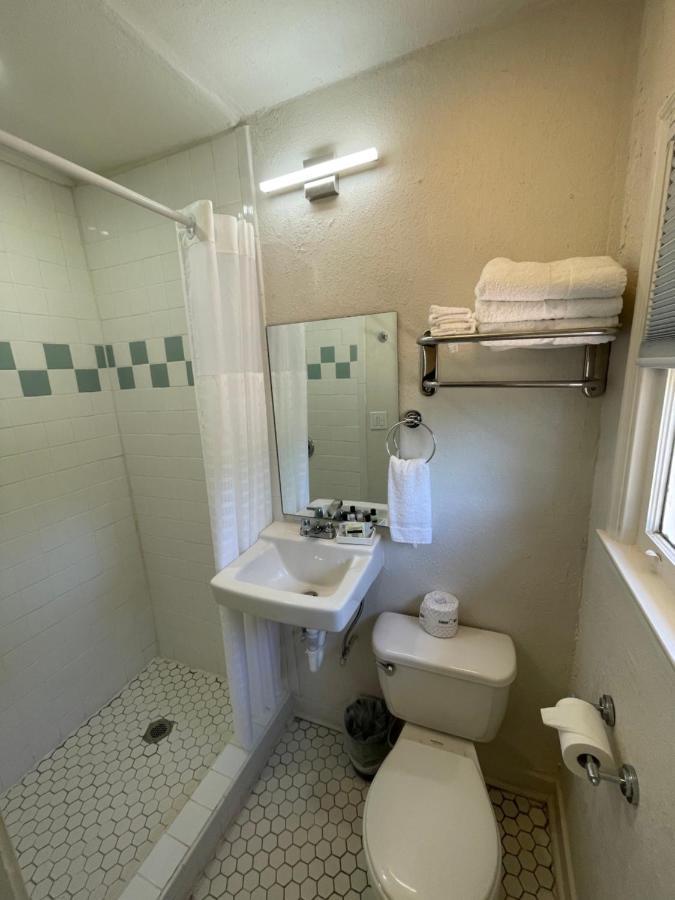 פרדריקסברג Frederick Motel מראה חיצוני תמונה
